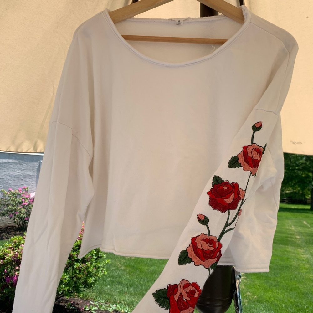 white cropped crew neck